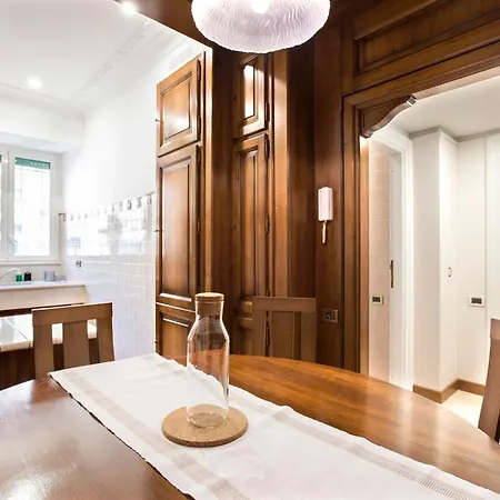 아파트 Appia Luxe - A Poche Fermate Del Centro 로마