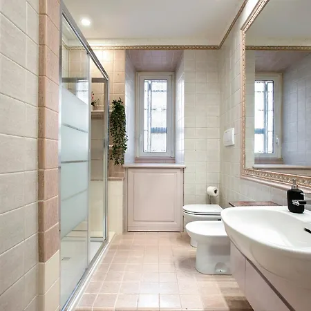 Appia Luxe - A Poche Fermate Del Centro Apartmán *