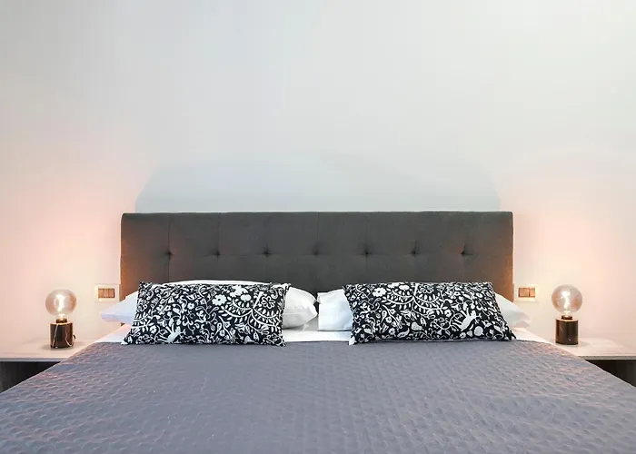 Appia Luxe - A Poche Fermate Del Centro * Rom