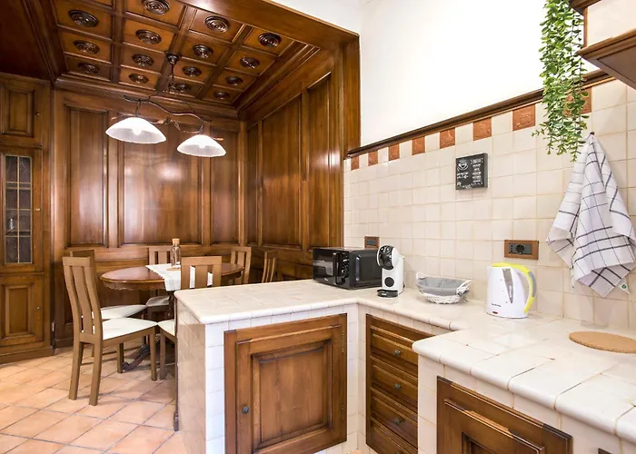 Appia Luxe - A Poche Fermate Del Centro * Rom