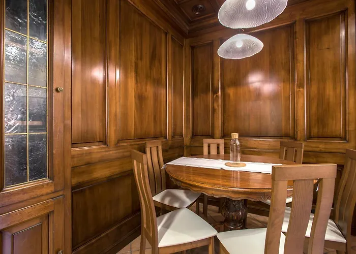 Appia Luxe - A Poche Fermate Del Centro Lägenhet *