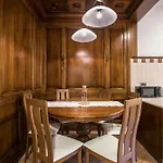Appia Luxe - A Poche Fermate Del Centro *