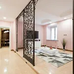 Apartamento Appia Luxe - A Poche Fermate Del Centro
