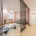 Apartamento Appia Luxe - A Poche Fermate Del Centro *