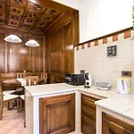 Appia Luxe - A Poche Fermate Del Centro * Roma