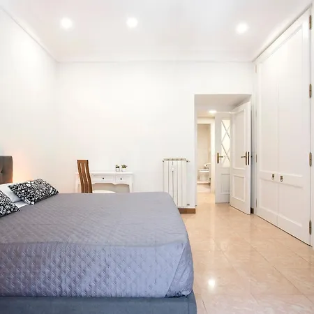 Apartamento Appia Luxe - A Poche Fermate Del Centro Roma